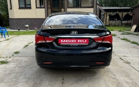 Hyundai Sonata VI, 2011 год, 869 999 рублей, 4 фотография