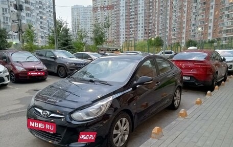 Hyundai Solaris II рестайлинг, 2011 год, 665 000 рублей, 2 фотография