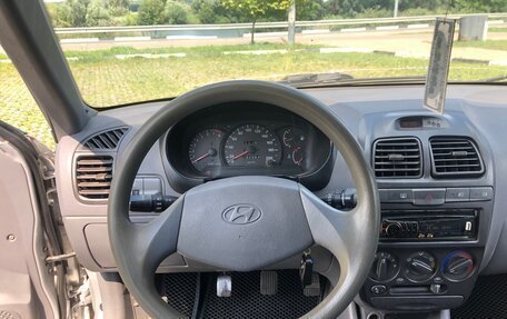 Hyundai Accent II, 2005 год, 350 000 рублей, 26 фотография