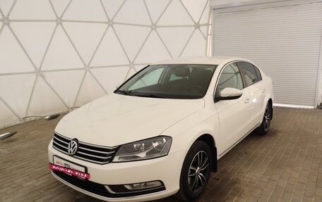 Volkswagen Passat B7, 2014 год, 1 390 000 рублей, 7 фотография