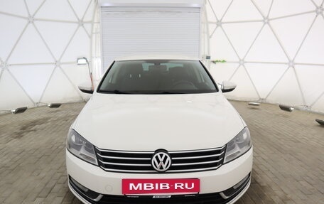 Volkswagen Passat B7, 2014 год, 1 390 000 рублей, 8 фотография