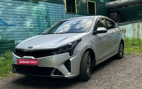 KIA Rio IV, 2021 год, 2 100 000 рублей, 1 фотография