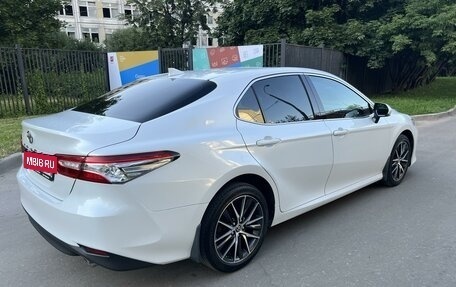 Toyota Camry, 2021 год, 3 300 000 рублей, 3 фотография