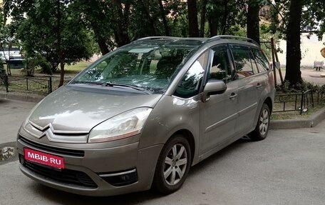 Citroen C4 Picasso II рестайлинг, 2008 год, 700 000 рублей, 1 фотография