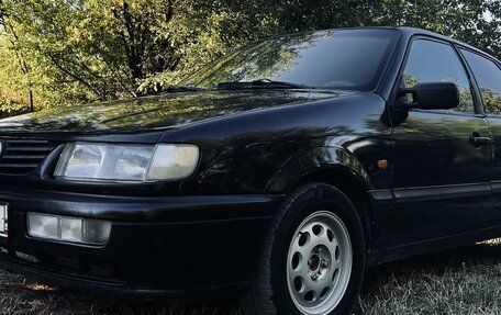 Volkswagen Passat B4, 1994 год, 245 000 рублей, 1 фотография