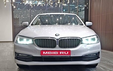 BMW 5 серия, 2018 год, 3 399 000 рублей, 3 фотография