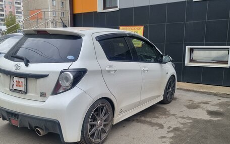 Toyota Vitz, 2015 год, 1 280 000 рублей, 3 фотография