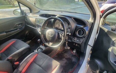 Toyota Vitz, 2015 год, 1 280 000 рублей, 9 фотография