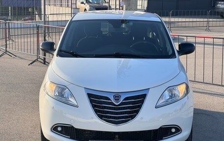 Lancia Ypsilon III (Type 846), 2013 год, 857 000 рублей, 7 фотография