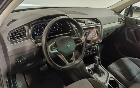 Volkswagen Tiguan II, 2021 год, 3 900 000 рублей, 12 фотография