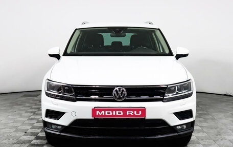 Volkswagen Tiguan II, 2019 год, 2 800 000 рублей, 2 фотография