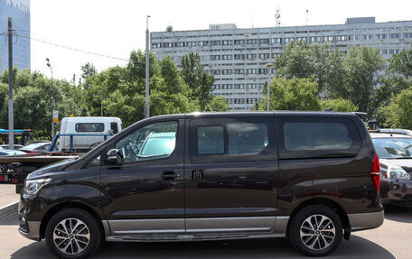 Hyundai Grand Starex Grand Starex I рестайлинг 2, 2019 год, 4 137 000 рублей, 8 фотография