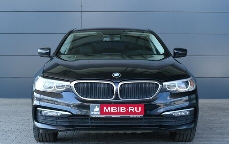 BMW 5 серия, 2018 год, 3 217 000 рублей, 2 фотография