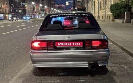 Mitsubishi Galant VIII, 1990 год, 400 000 рублей, 4 фотография