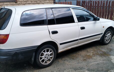 Toyota Caldina, 1994 год, 240 000 рублей, 2 фотография