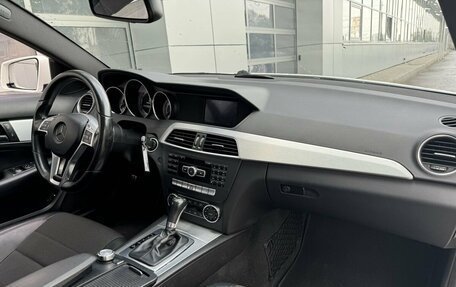 Mercedes-Benz C-Класс, 2012 год, 1 500 000 рублей, 8 фотография