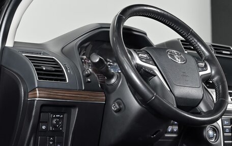 Toyota Land Cruiser Prado 150 рестайлинг 2, 2021 год, 6 095 000 рублей, 13 фотография