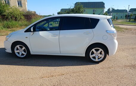 Toyota Verso I, 2012 год, 1 050 000 рублей, 4 фотография