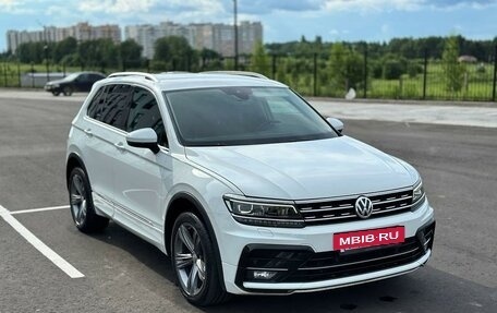 Volkswagen Tiguan II, 2019 год, 3 650 000 рублей, 4 фотография