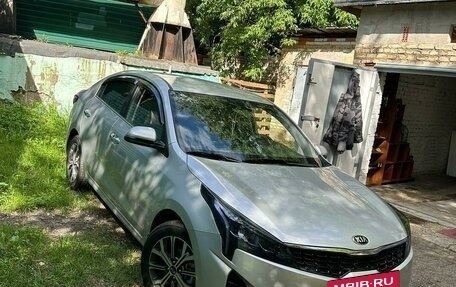 KIA Rio IV, 2021 год, 2 100 000 рублей, 3 фотография