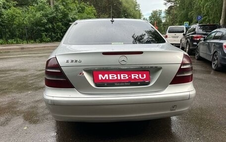 Mercedes-Benz E-Класс, 2003 год, 710 000 рублей, 5 фотография