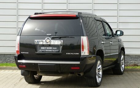 Cadillac Escalade III, 2013 год, 2 348 000 рублей, 2 фотография