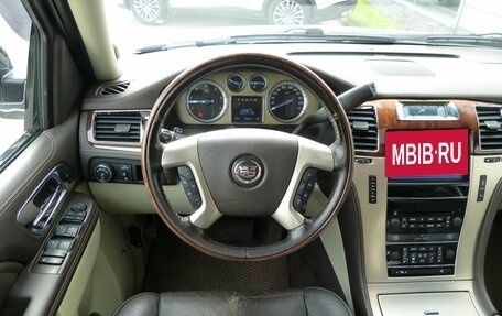 Cadillac Escalade III, 2013 год, 2 348 000 рублей, 9 фотография