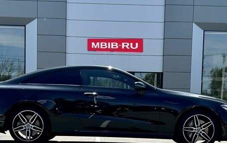 Mercedes-Benz E-Класс, 2017 год, 5 199 000 рублей, 4 фотография