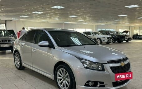 Chevrolet Cruze II, 2013 год, 749 000 рублей, 3 фотография