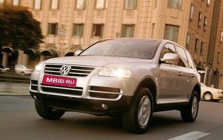 Volkswagen Touareg III, 2003 год, 1 100 000 рублей, 1 фотография