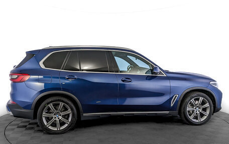 BMW X5, 2019 год, 5 950 000 рублей, 4 фотография