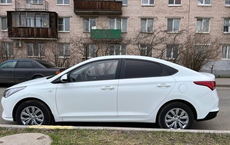 Hyundai Solaris II рестайлинг, 2020 год, 1 580 000 рублей, 8 фотография