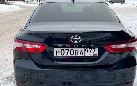 Toyota Camry, 2020 год, 2 800 000 рублей, 6 фотография