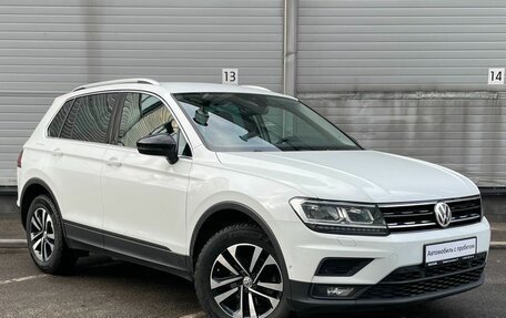 Volkswagen Tiguan II, 2019 год, 2 429 000 рублей, 5 фотография