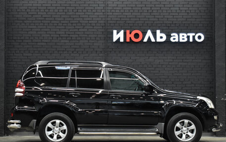 Toyota Land Cruiser Prado 120 рестайлинг, 2006 год, 2 350 000 рублей, 9 фотография