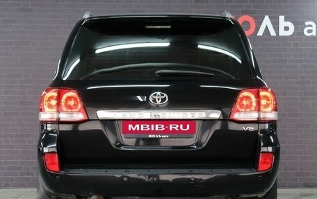 Toyota Land Cruiser 200, 2011 год, 3 300 000 рублей, 6 фотография