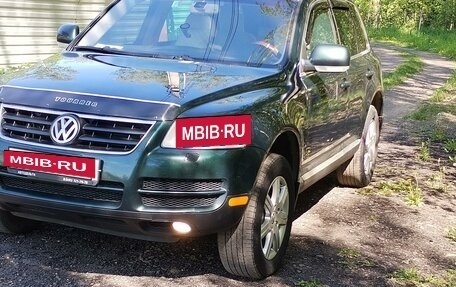 Volkswagen Touareg III, 2004 год, 630 000 рублей, 2 фотография