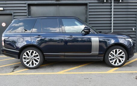 Land Rover Range Rover IV рестайлинг, 2019 год, 9 850 000 рублей, 4 фотография