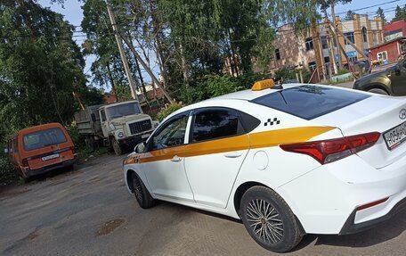 Hyundai Solaris II рестайлинг, 2018 год, 780 000 рублей, 5 фотография