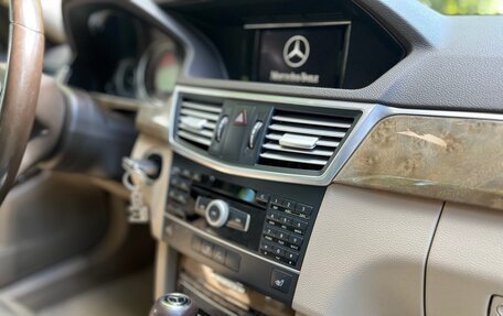 Mercedes-Benz E-Класс, 2010 год, 1 300 000 рублей, 21 фотография