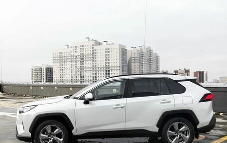 Toyota RAV4, 2020 год, 3 399 000 рублей, 5 фотография