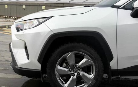 Toyota RAV4, 2020 год, 3 399 000 рублей, 16 фотография