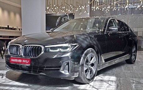 BMW 5 серия, 2022 год, 6 390 000 рублей, 1 фотография