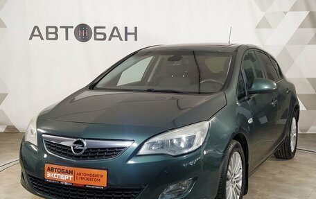 Opel Astra J, 2011 год, 729 000 рублей, 2 фотография