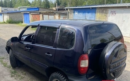 Chevrolet Niva I рестайлинг, 2004 год, 440 000 рублей, 4 фотография