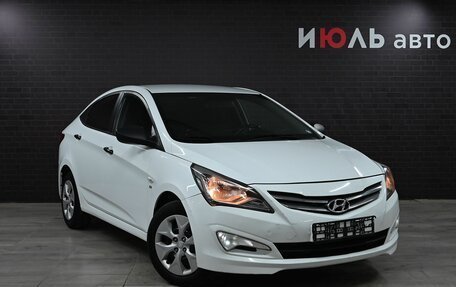 Hyundai Solaris II рестайлинг, 2014 год, 1 100 000 рублей, 3 фотография