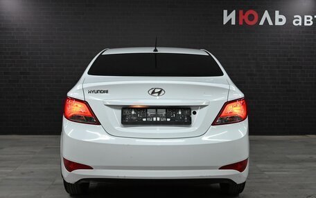 Hyundai Solaris II рестайлинг, 2014 год, 1 100 000 рублей, 5 фотография