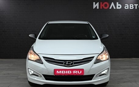 Hyundai Solaris II рестайлинг, 2014 год, 1 100 000 рублей, 2 фотография