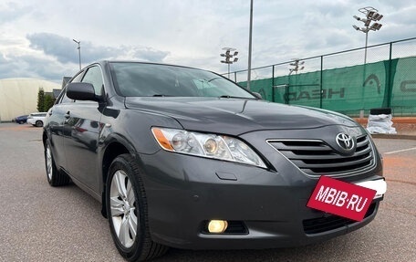 Toyota Camry, 2008 год, 1 090 000 рублей, 2 фотография