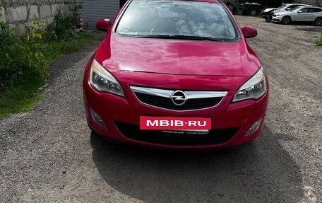 Opel Astra J, 2012 год, 910 000 рублей, 4 фотография